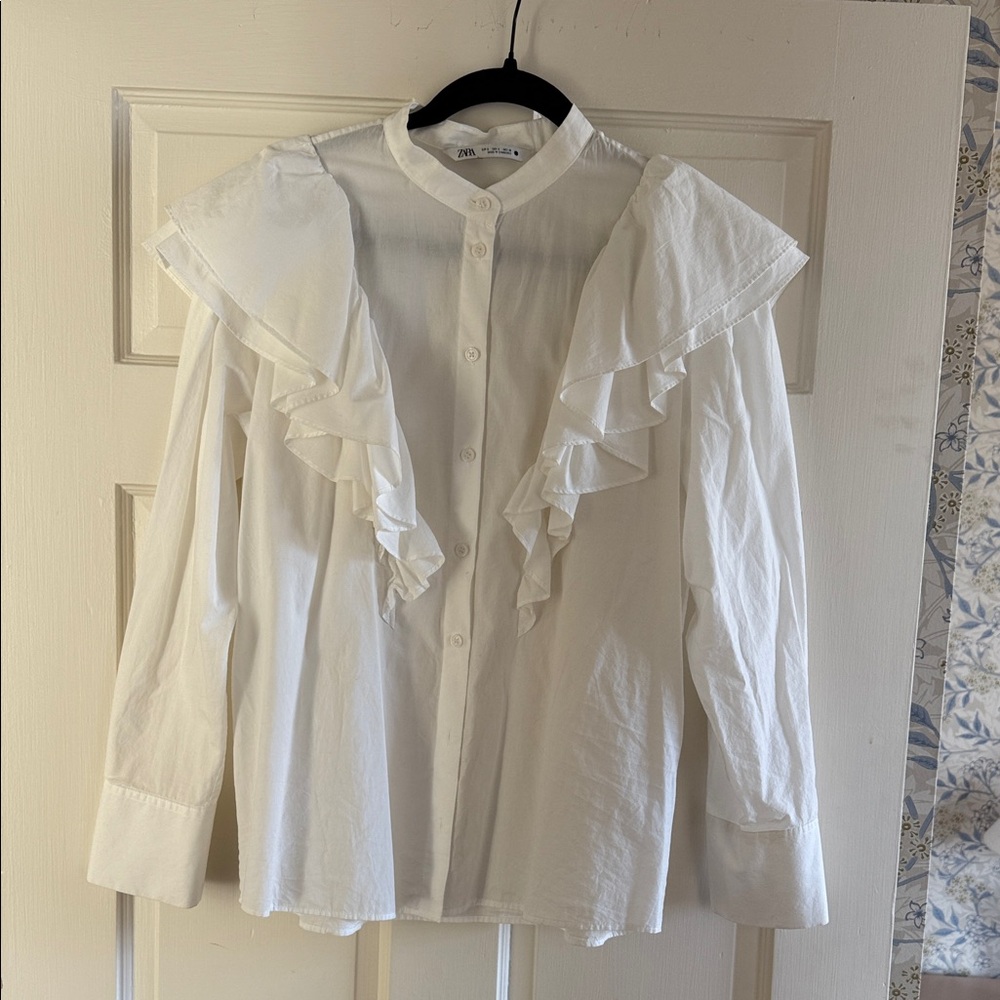 Zara White Ruffled Button Down Blouse S